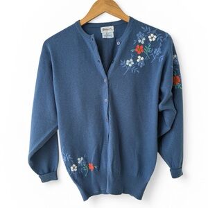 VTG Harrods 100% Cashmere Cardigan Sweater Made in Scotland Floral Embroidered